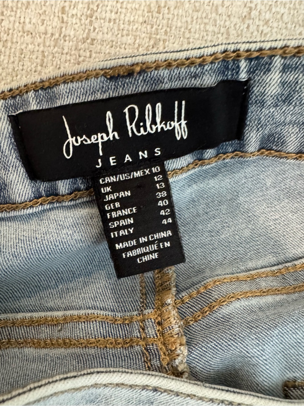 Joseph Ribkoff embellished lazer cut Light Wash Women's Jeans size 12